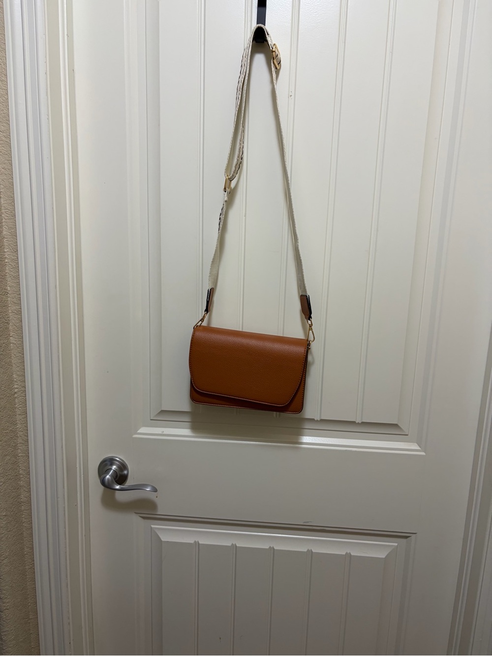 Women’s Camel Crossbody Bag with Adjustable Cream Strap